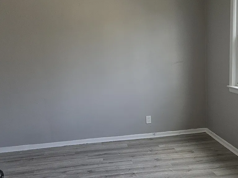 152 3rd Ave #2 — Photo 4