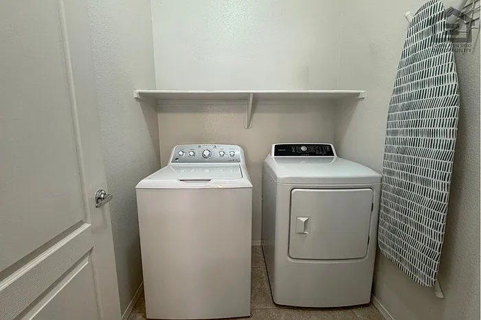 2727 N Price Rd #6 — Photo 13