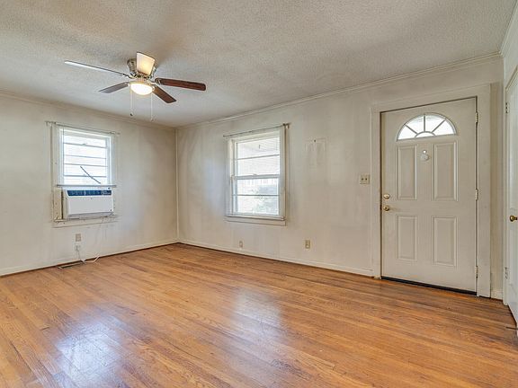 4th image of 1105 Johnson Ave