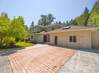 15766 Mountain View Rd, Mount Vernon, WA 98274