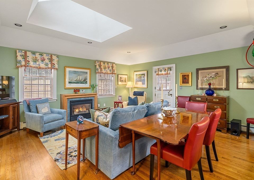111 Village Ave, Dedham, MA 02026 Zillow
