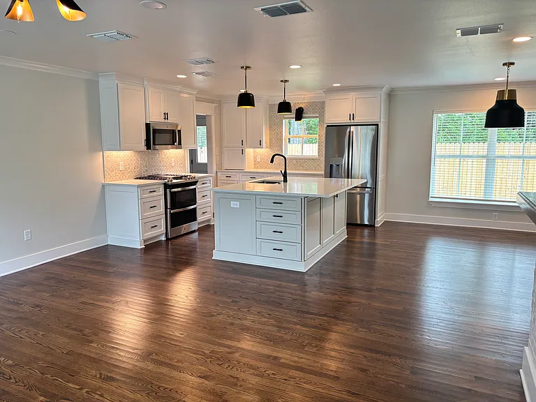 3038 Santa Elena Dr — Photo 3