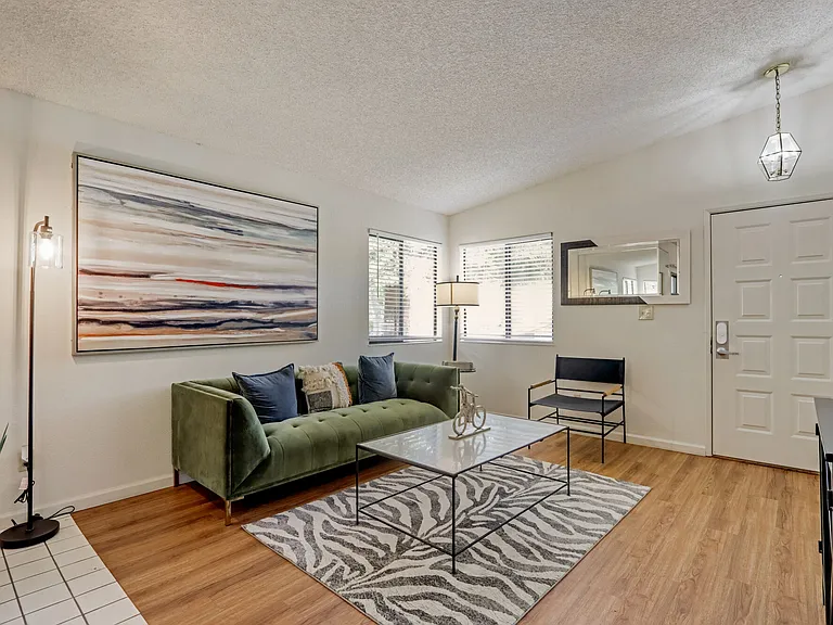 Ardenwood Forest Rental Condos — Photo 17