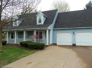 6750 Connecticut Colony Cir, Mentor, OH 44060