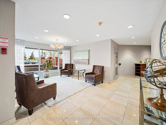 3rd image of 20 Dean Park Rd #902