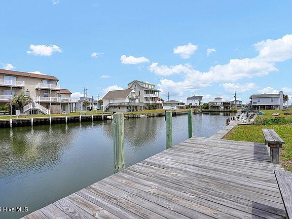 4th image of 1597 New River Inlet Road
