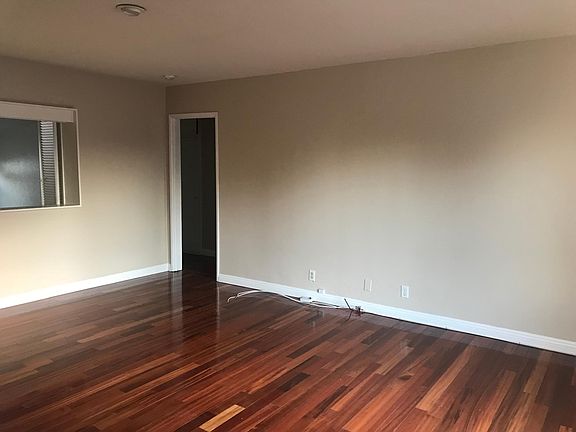 2nd image of 11135 Yardley Pl