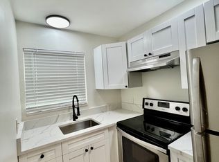 2813 NE 27th St APT 7, Lighthouse Point, FL 33064