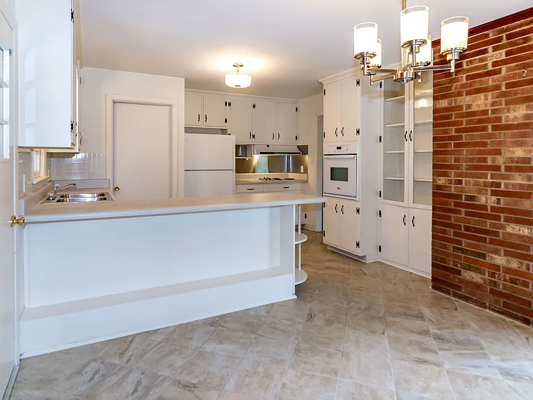 3412 Dogwood Dr — Photo 8