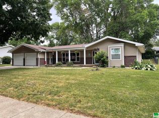 1252 3rd Ave SW, Le Mars, IA 51031