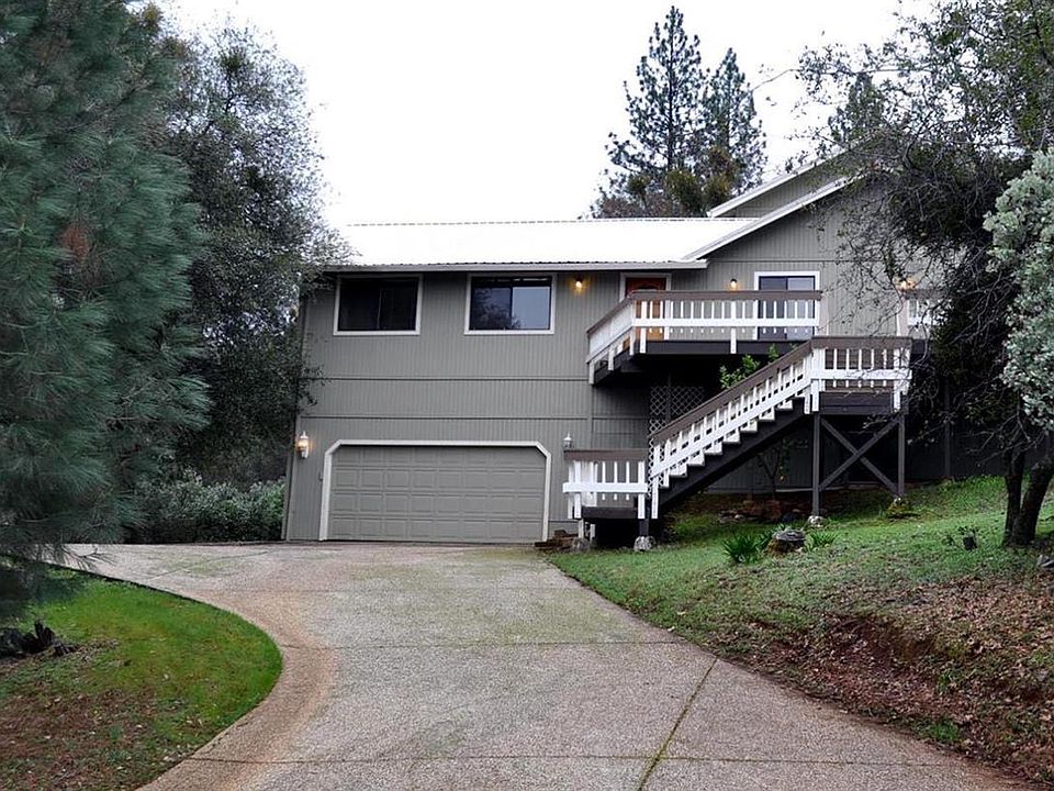 2nd image of 18319 Fair Oaks Dr