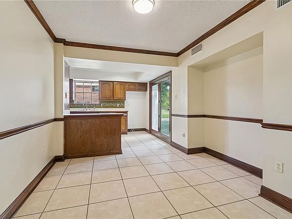 5th image of 4928 Pike Dr