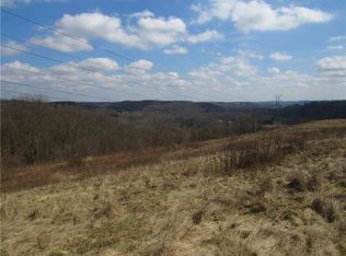 702 Leger Rd, Irwin, PA 15642