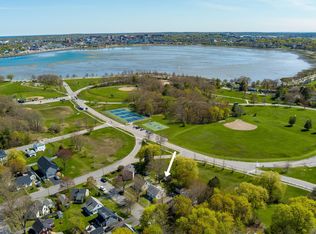 12 Fernald Ter, Portland, ME 04103