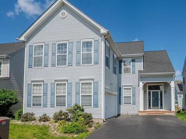 31 Hawthorn Dr, Plainsboro, NJ 08536
