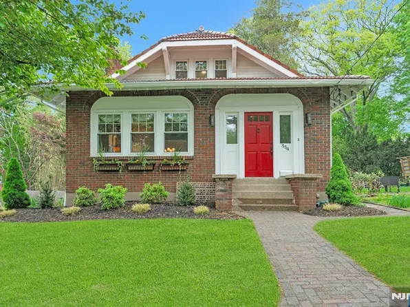 354 Liberty Ave, Hillsdale, NJ 07642