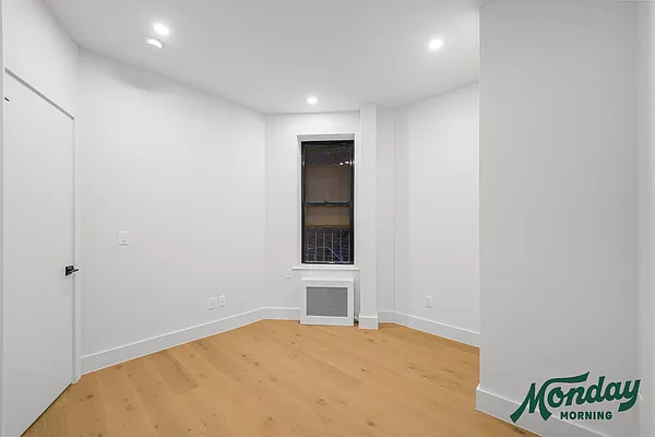 Rented by Monday Morning Management LLC | media 9