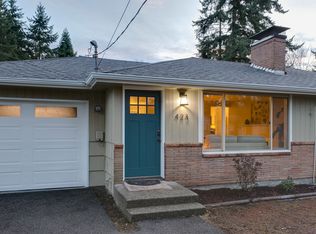 423 S 120th St, Seattle, WA 98168