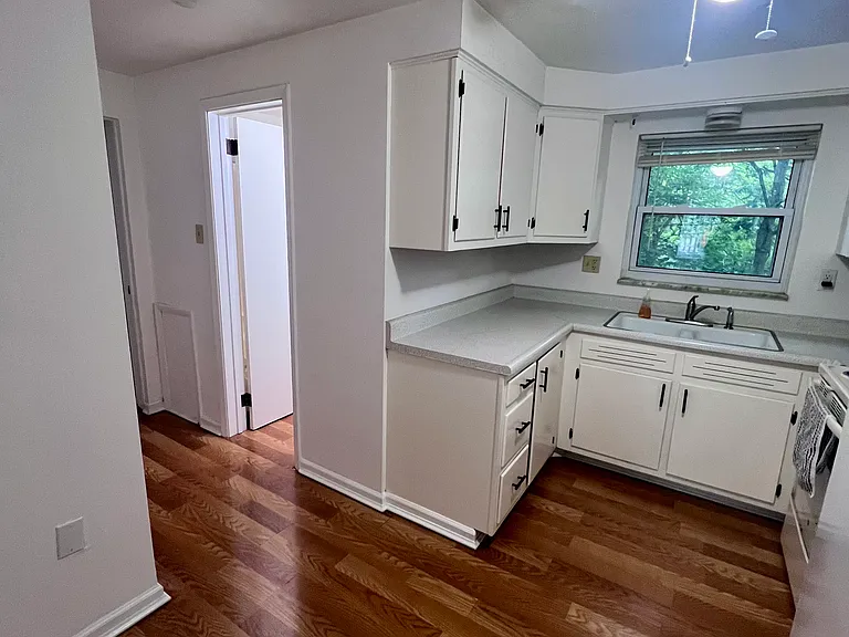 2612 Louisiana Ave #1 — Photo 11
