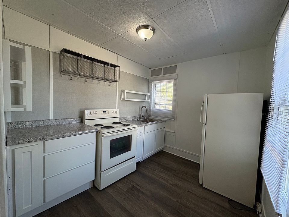 1st image of 403 N Kalamazoo St #5