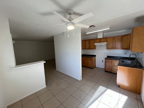 4th image of 66100 3rd St Unit 2