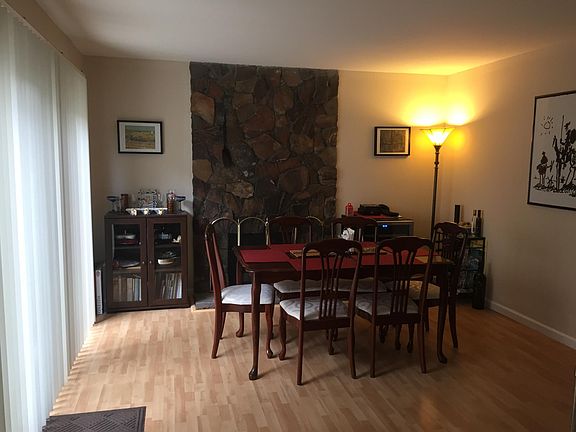 4th image of 916 Suntree Ct