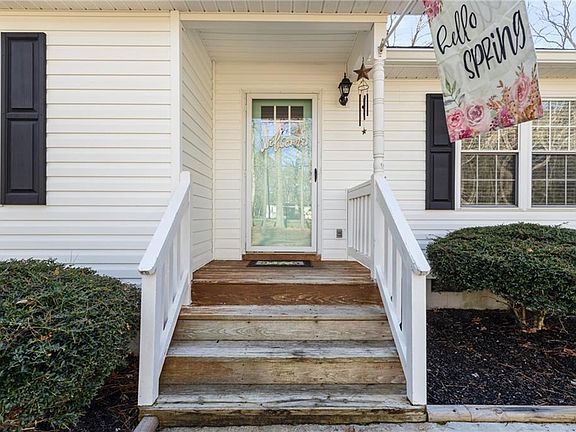 5th image of 794 Cricket Hill Rd