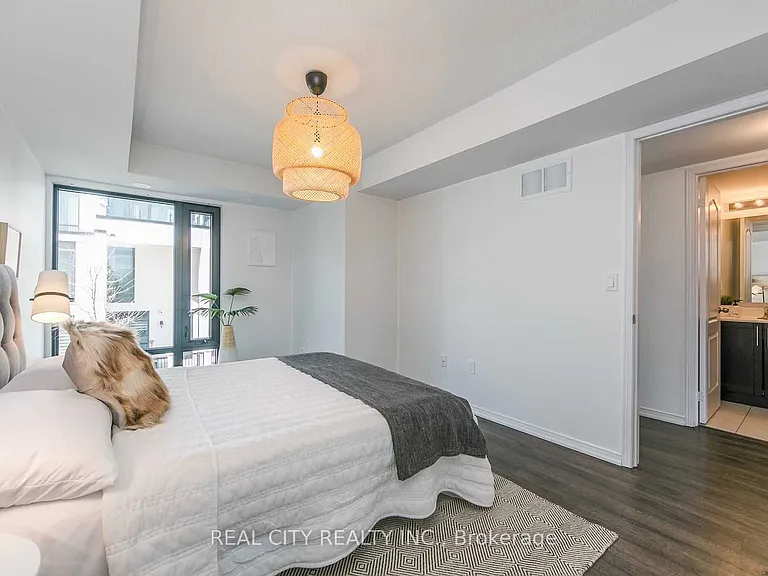 142 Widdicombe Hill Blvd #510 — Photo 10
