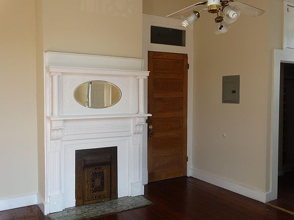 2nd image of 1307 Peniston St APT C