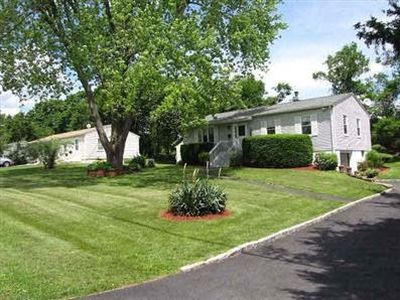 102 Fairway Dr, Pawling, NY, 12564