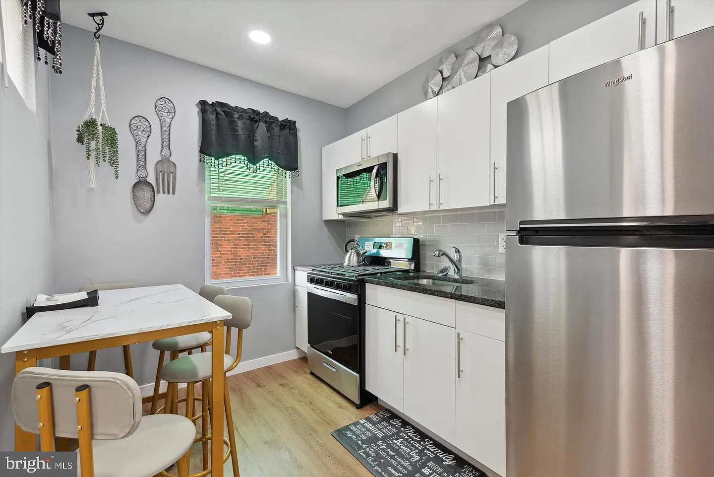2 bed, 1.0 bath, 600 sqft, $1,300 — Photo 4