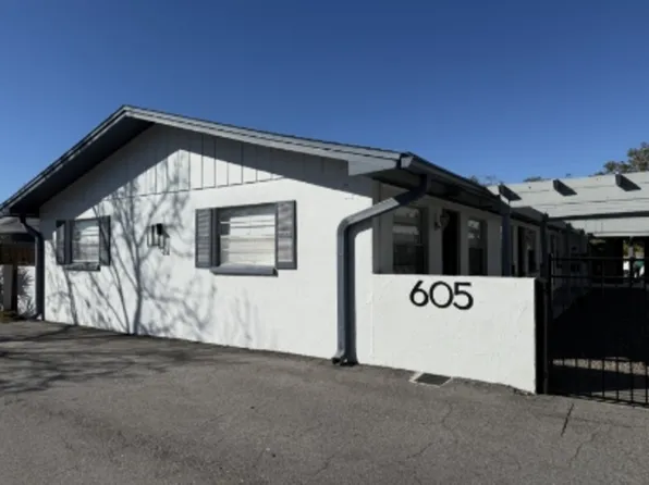 605 92nd Ave N APT 4, Saint Petersburg, FL 33702