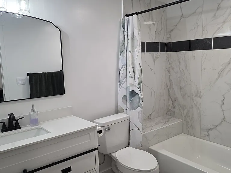 1211 W Divide Dr — Photo 14