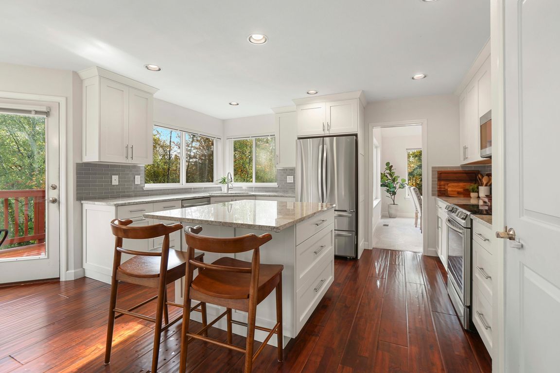 next background image