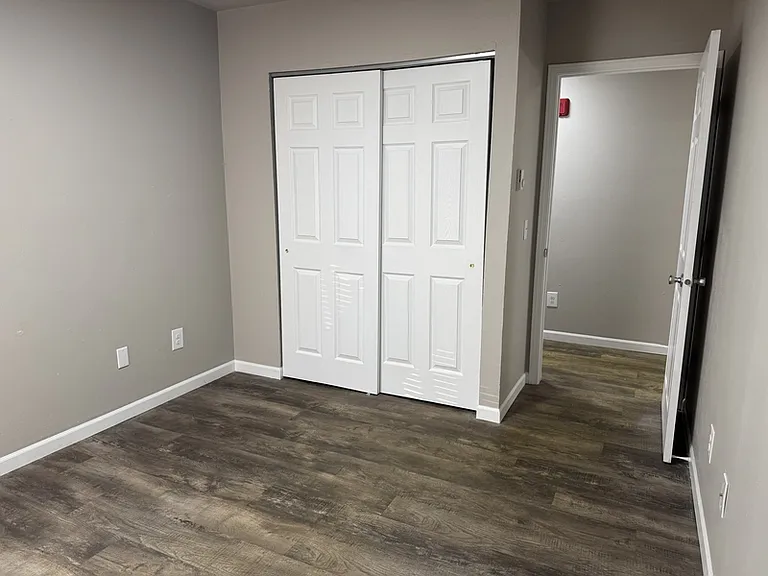 825 Wisconsin St #1B — Photo 10