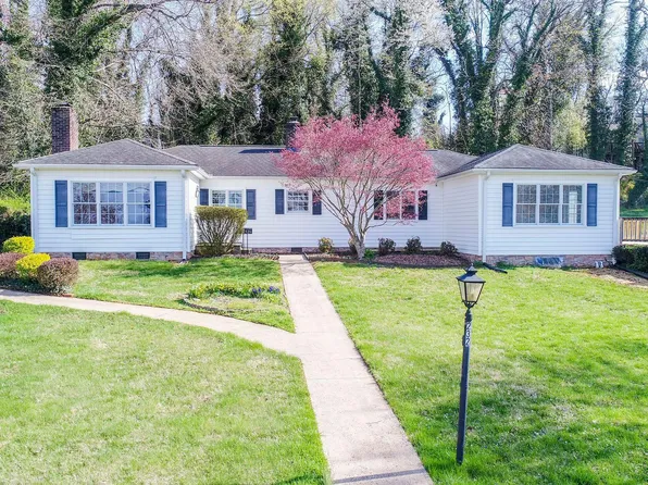 232 Newton St, Orange, VA 22960