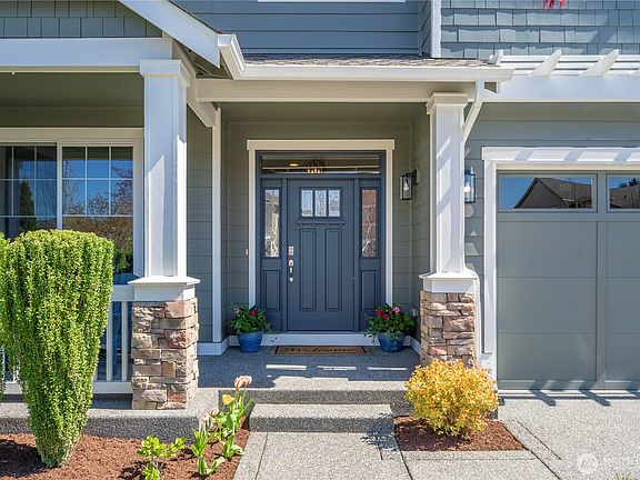 3rd image of 13513 191st Avenue E