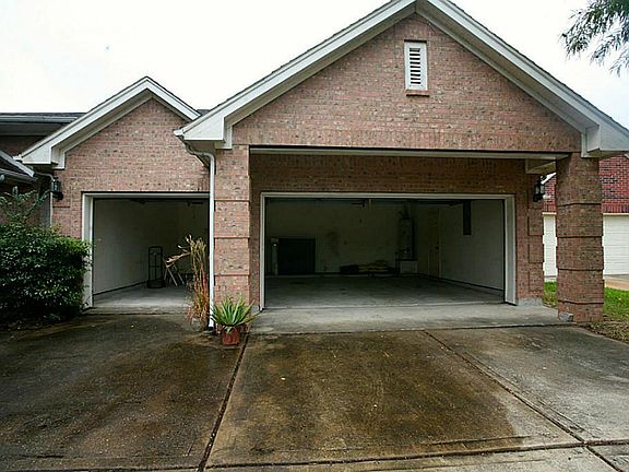 3rd image of 1315 Golden Sun Ct
