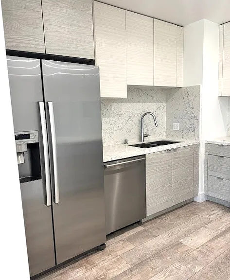 1946 Overland Ave #404 — Photo 9