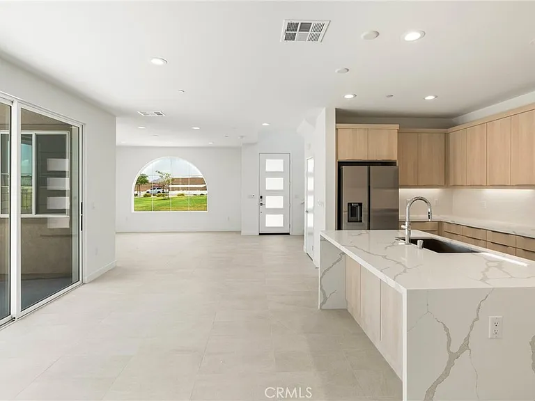 75285 Buckley Dr — Photo 6