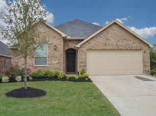 8235 Silent Deep Dr, Rosenberg, TX 77469