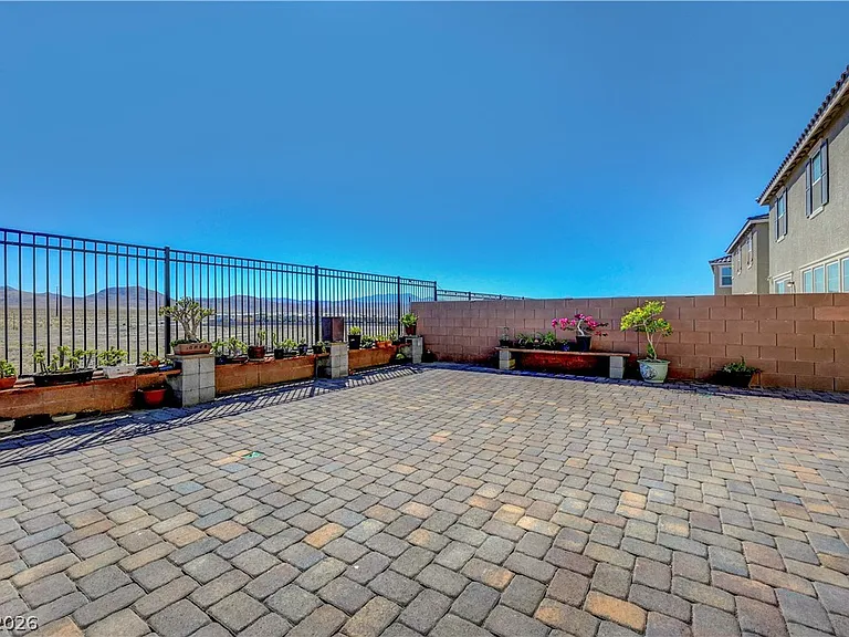 2805 Gallarate Dr — Photo 56
