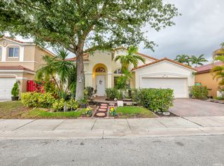 1627 SW 108th Way, Davie, FL 33324