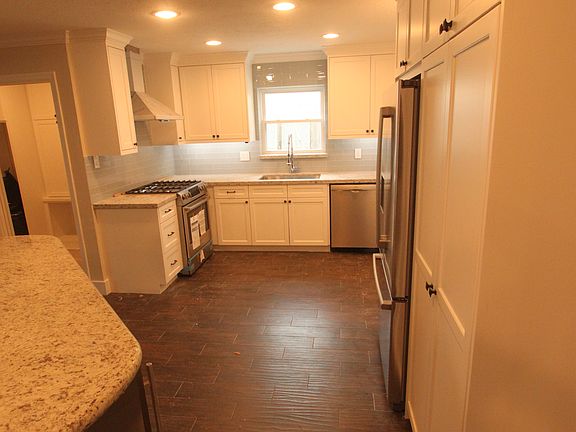 5th image of 14723 Kimberley Ln