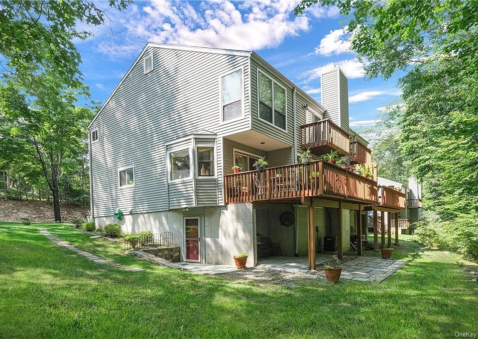 106 Hunter Lane, Ossining, NY 10562 Zillow