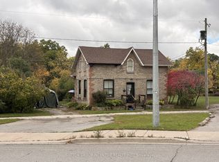 87 Lindsay St N, Kawartha Lakes, ON K9V 1T7