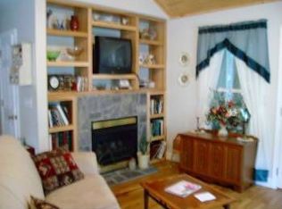 70 Fellowship Ln, Tiger, GA 30576