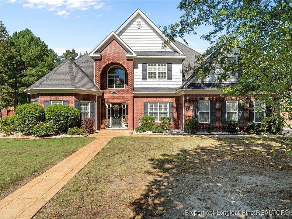 1st image of 107 King Richard Ct