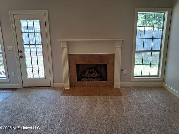 5th image of 112 River Ridge Ct
