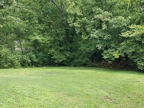 5th image of 1920 Bernhurst Dr